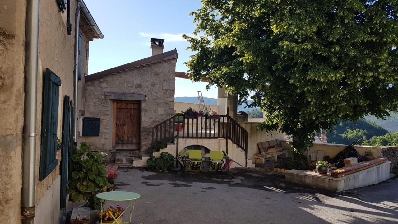 דירות Soleilhas La Maison Des Soleils מראה חיצוני תמונה